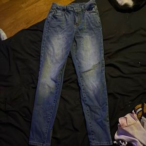 Woman’s Blue jeans $10